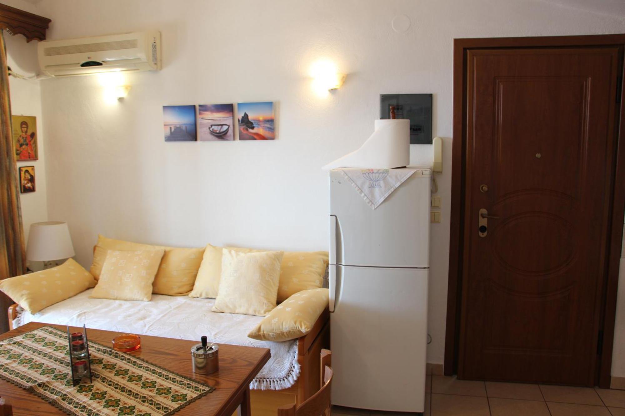 Matina'S Apartments Прінос Номер фото