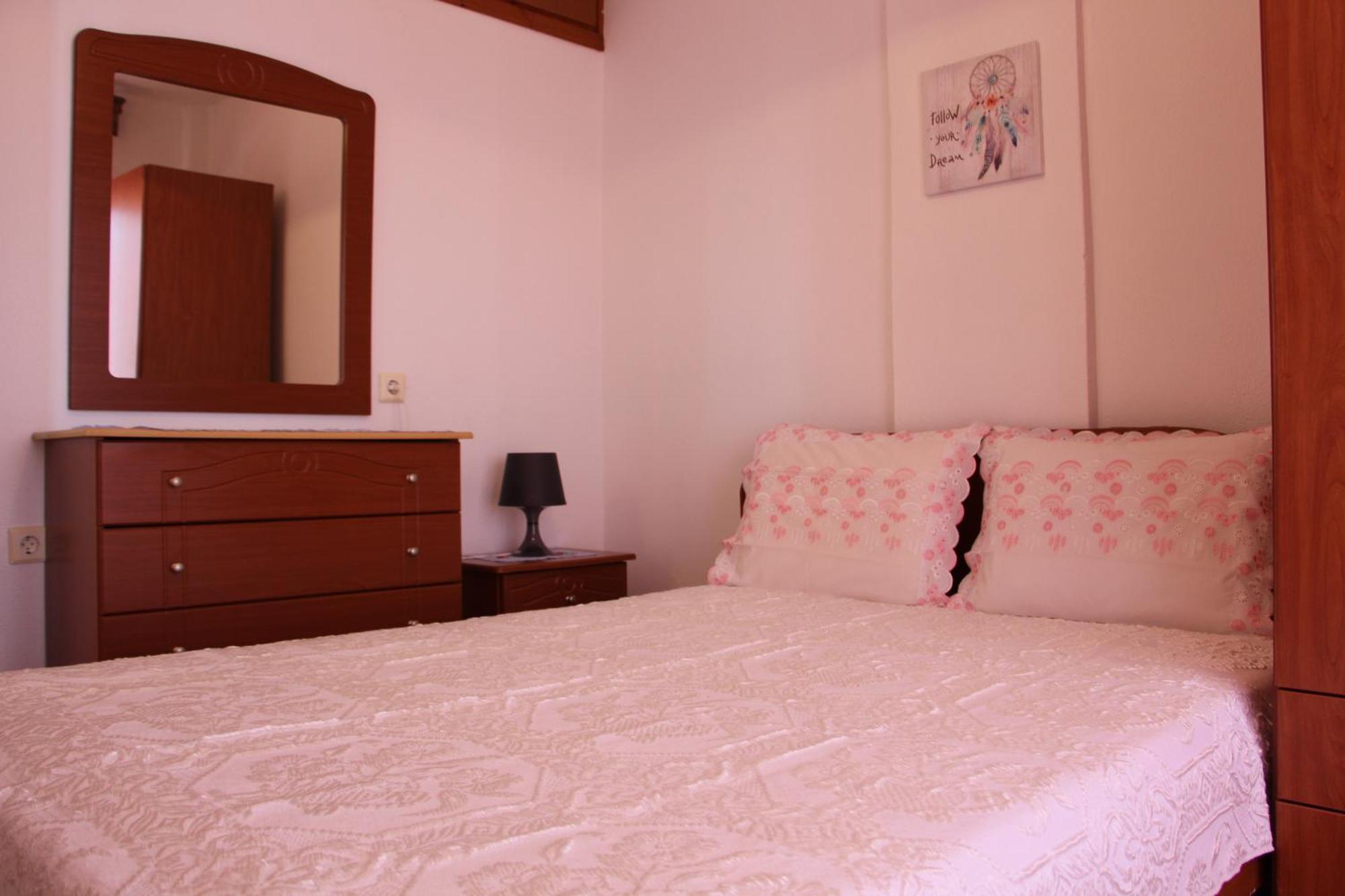 Matina'S Apartments Прінос Номер фото